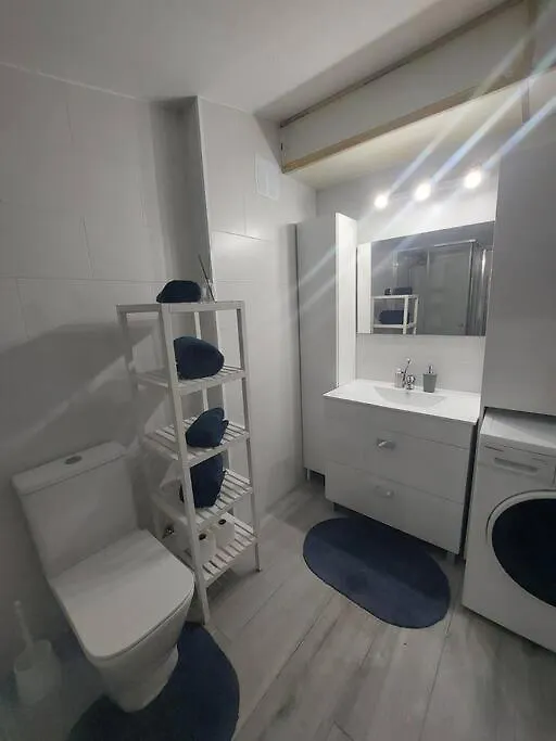 Estudio Pie De Playa - Piscina. Apartment Malgrat de Mar Spain